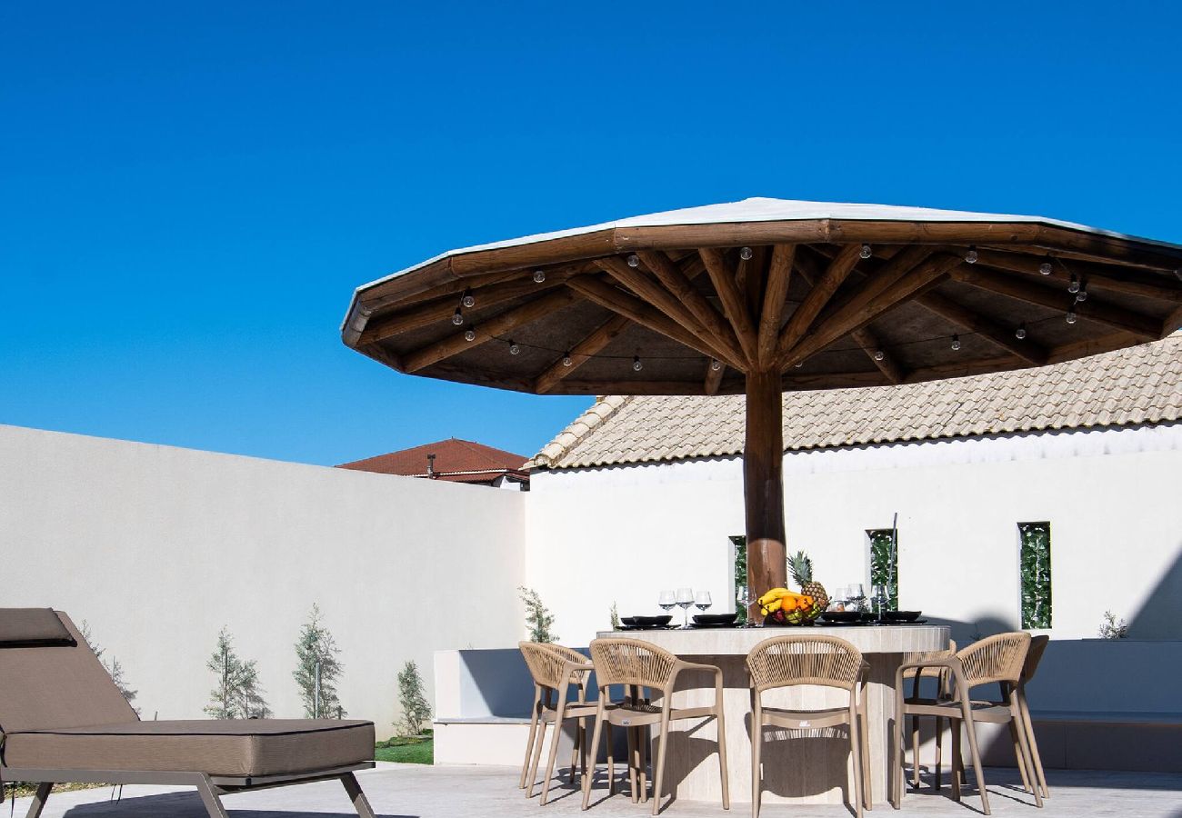 Villa in Sarakinado - Amfi Luxury Villa, with Private Pool