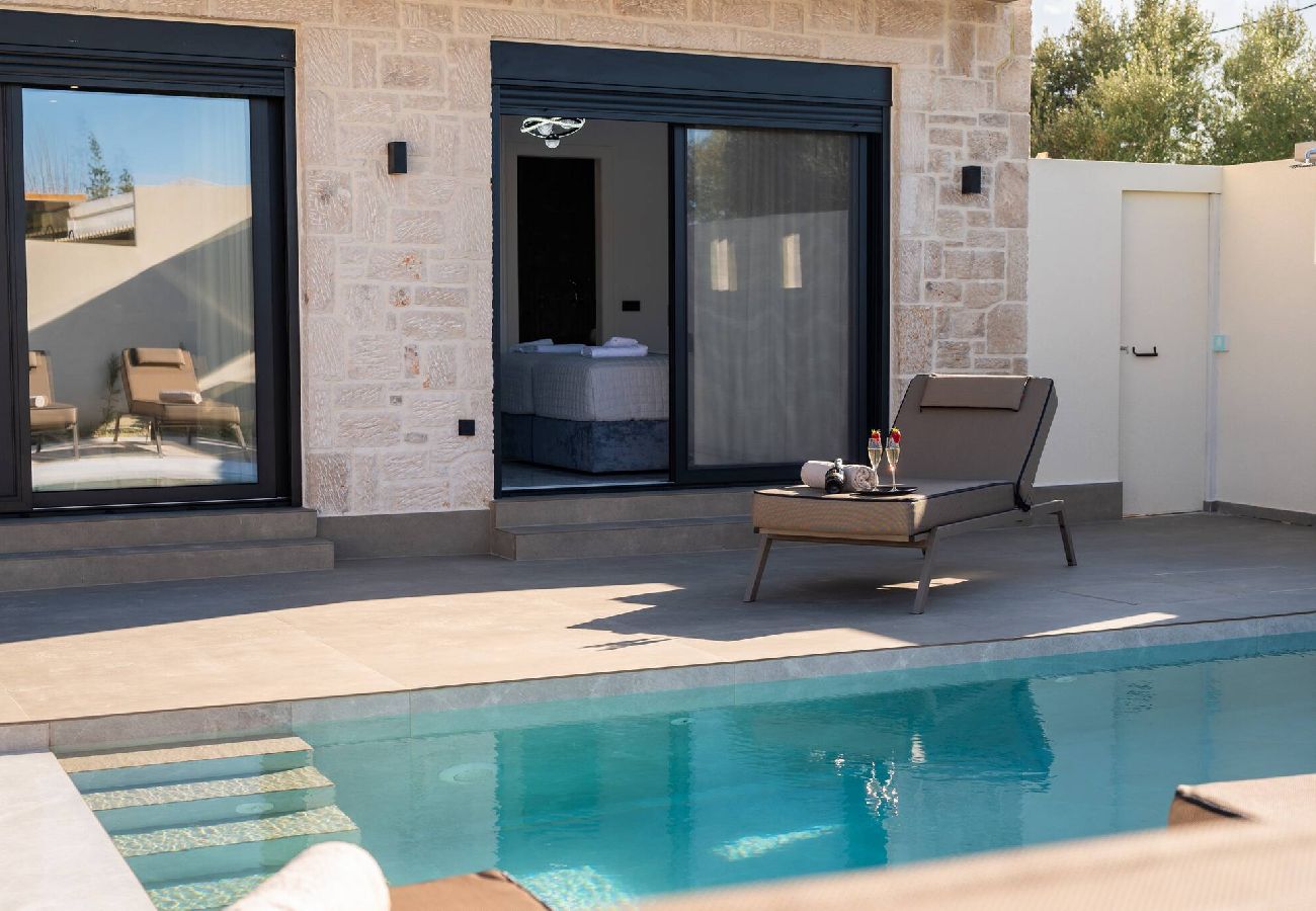Villa in Sarakinado - Amfi Luxury Villa, with Private Pool