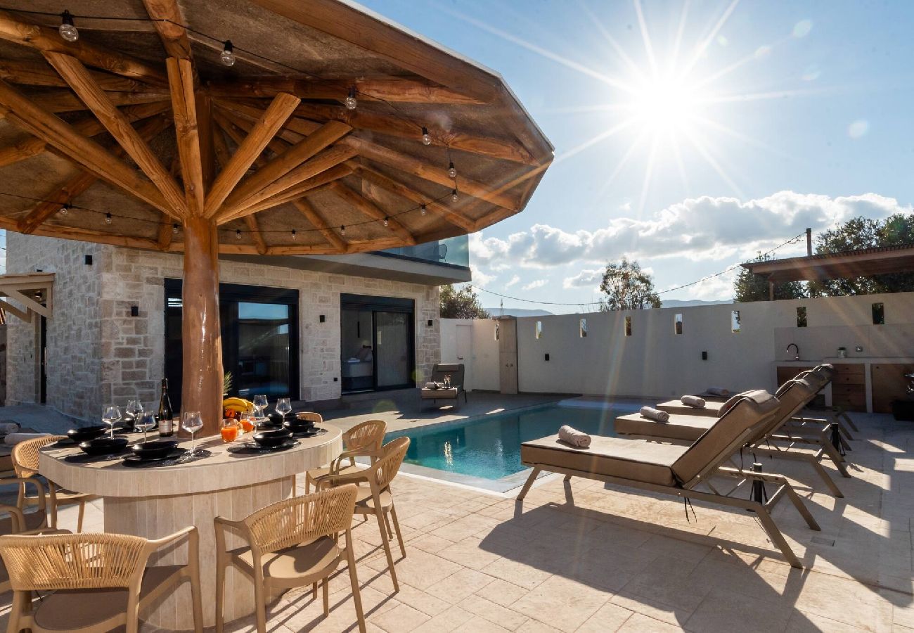 Villa in Sarakinado - Amfi Luxury Villa, with Private Pool