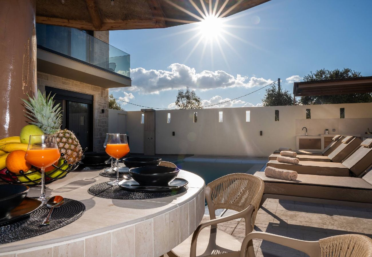 Villa in Sarakinado - Amfi Luxury Villa, with Private Pool
