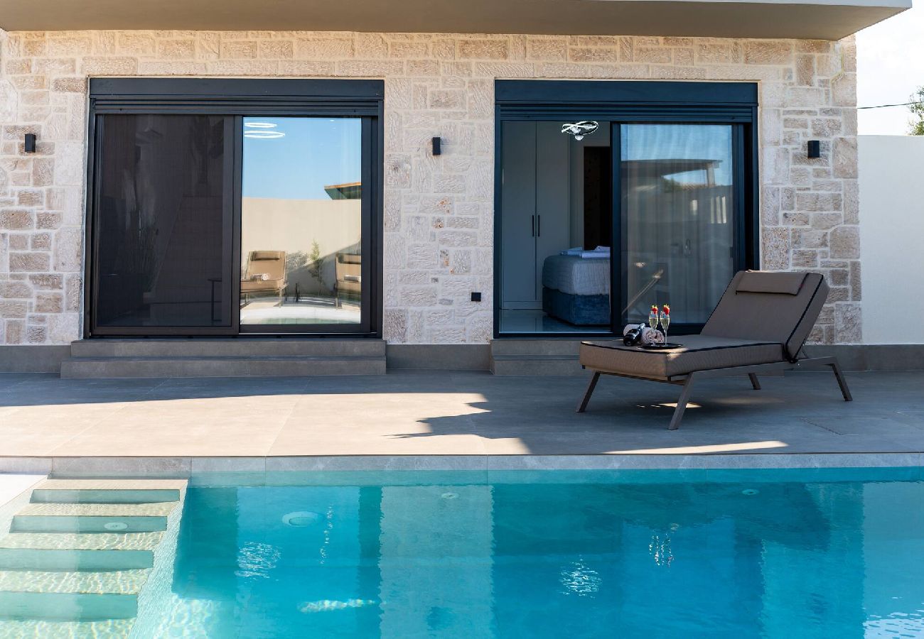 Villa in Sarakinado - Amfi Luxury Villa, with Private Pool