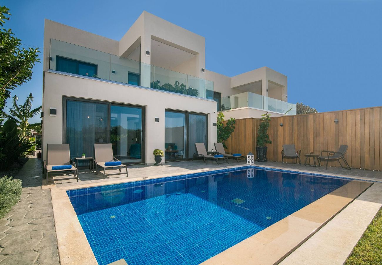 Villa in Zakynthos - Akea Villa II, Refined Escape with Private Pool