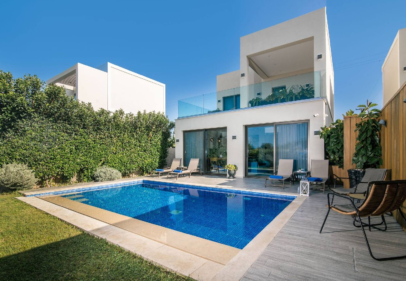 Villa in Zakynthos - Akea Villa II, Refined Escape with Private Pool