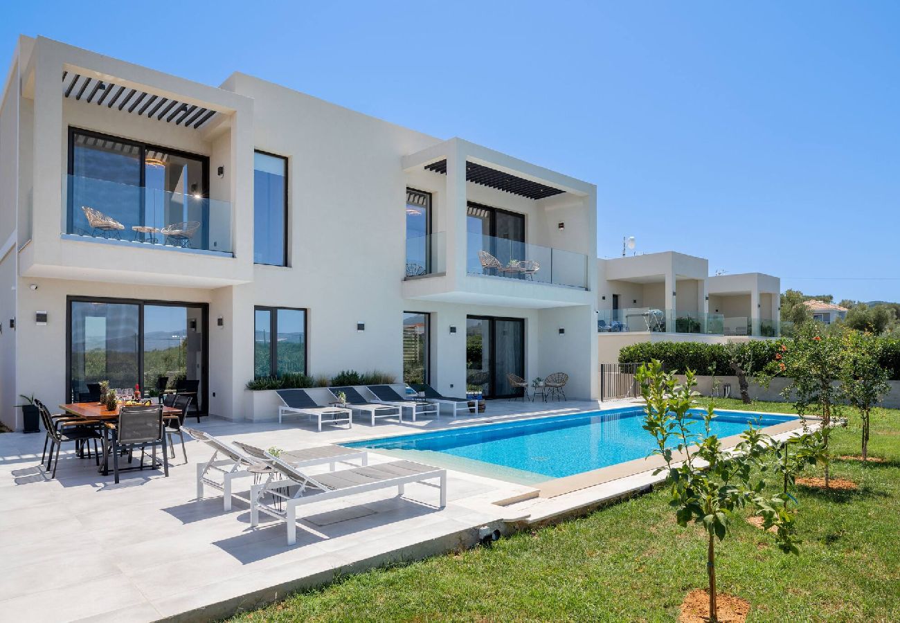 Villa in Zakynthos - Akea Villa III, Refined Escape with Private Pool