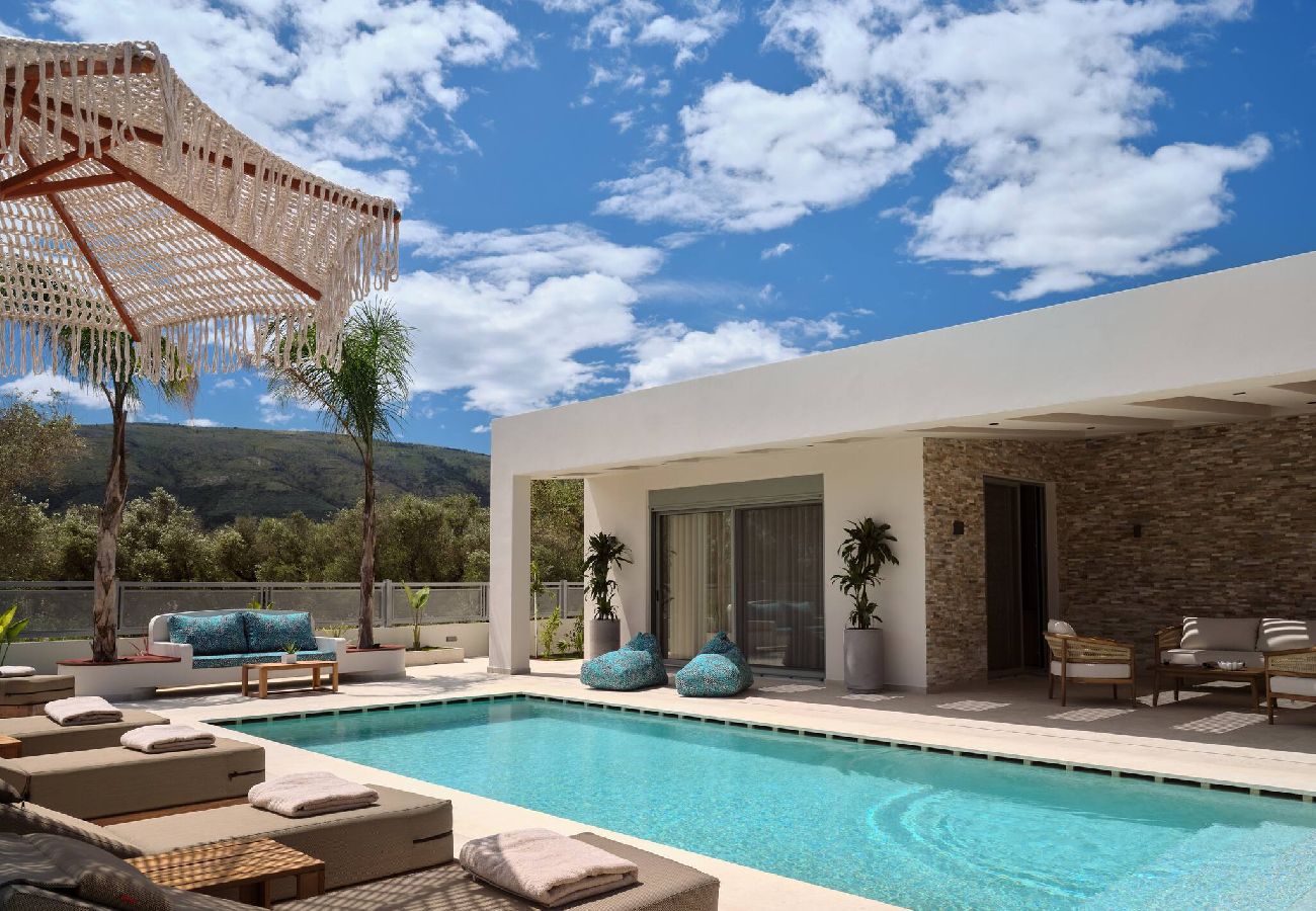 Villa in Mouzaki - Villa D&A, A Private Sanctuary With Heated Pool