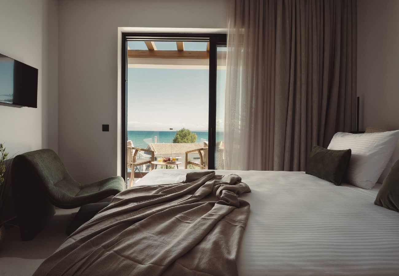 Villa in Zakynthos - Orien, Seaside Luxury Villa