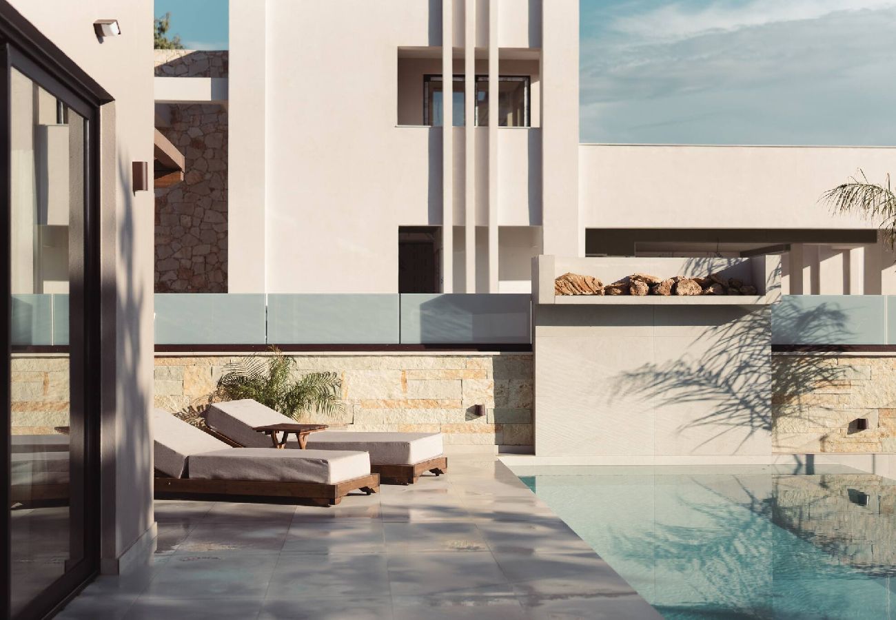 Villa in Zakynthos - Orien, Seaside Luxury Villa