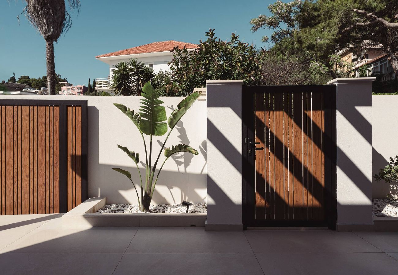 Villa in Zakynthos - Orien, Seaside Luxury Villa