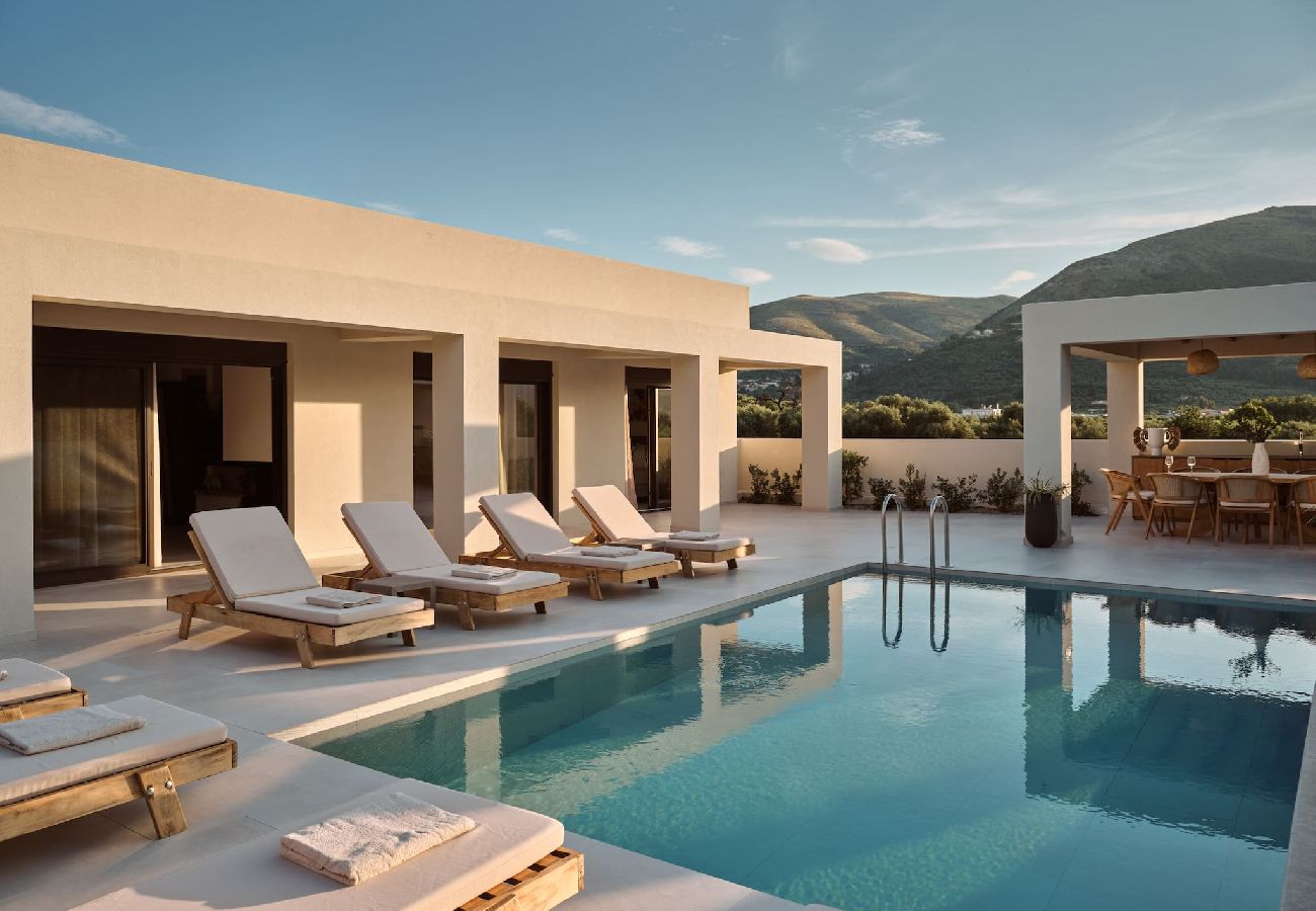 Villa in Zakynthos - Villa Verdelia, A Private Nature Gem