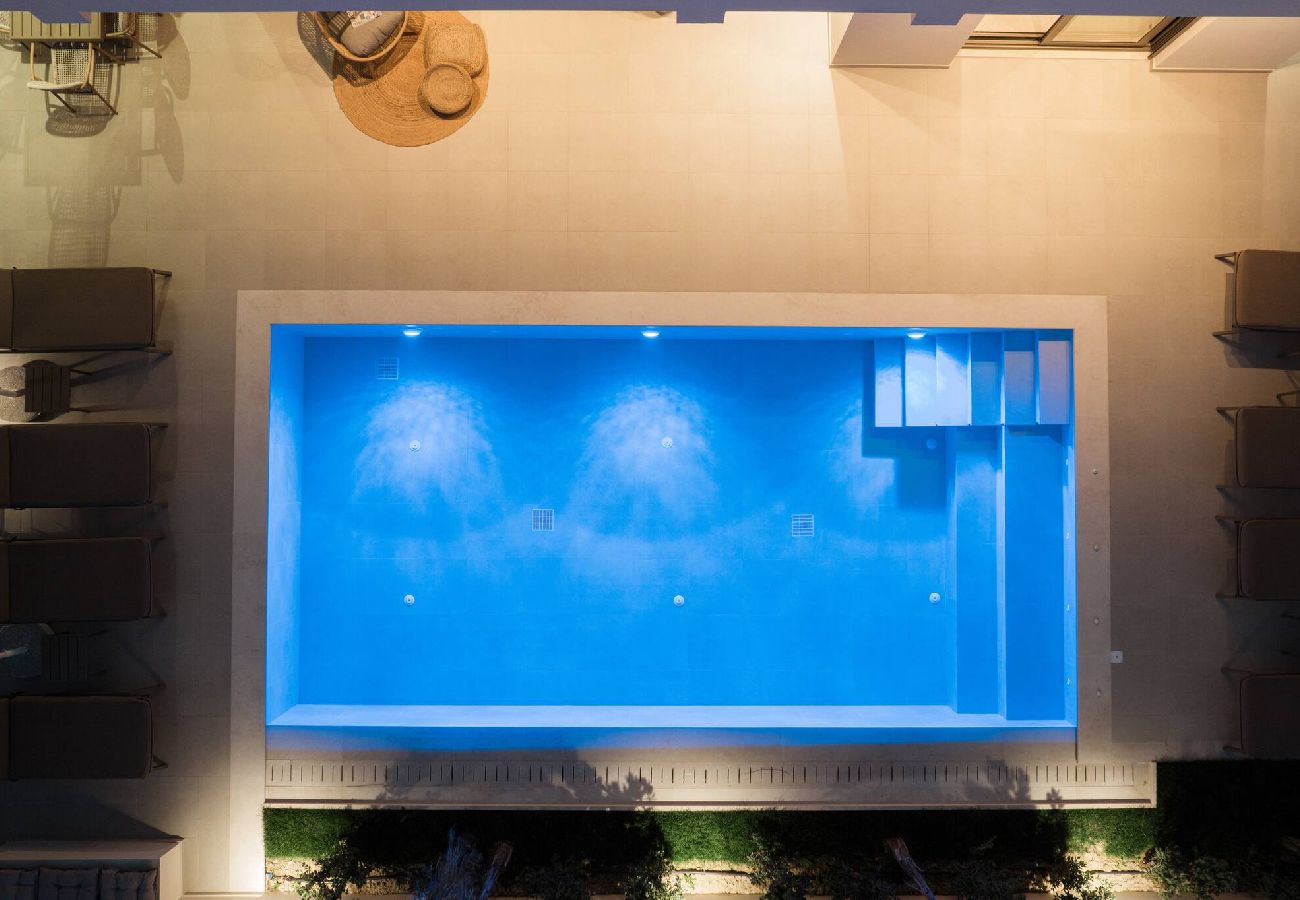 Villa in Kalamaki - Villa Ajra, A Distinctive Gem with Private Pool