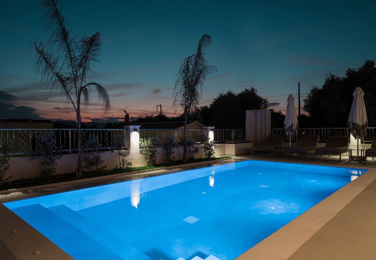 Villa in Kalamaki - Villa Ajra, A Distinctive Gem with Private Pool