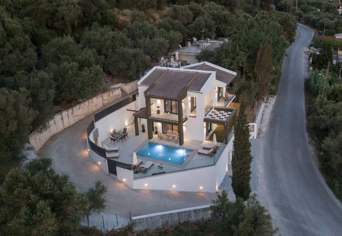 Villa in Zakynthos - Villa Jenny, A Verdant Hillside Escape