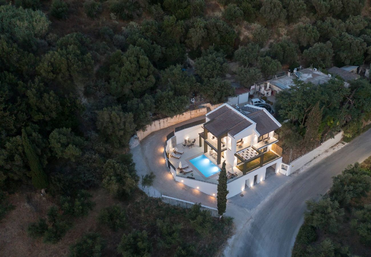 Villa in Zakynthos - Villa Jenny, A Verdant Hillside Escape